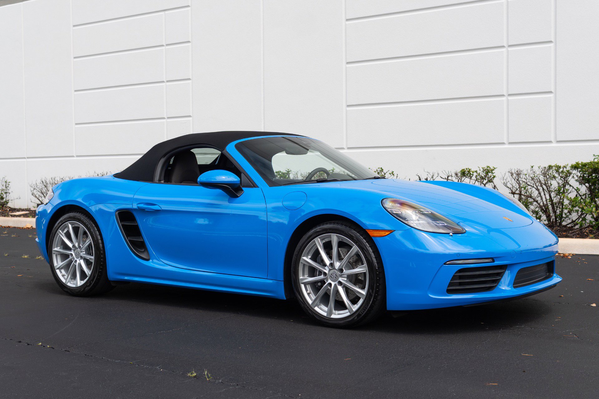 Used 2022 Porsche 718 Boxster image 4