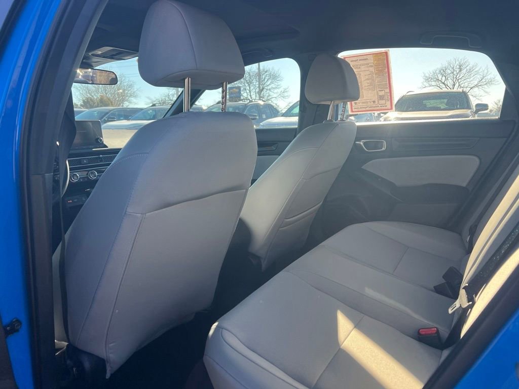 Used 2025 Honda Civic Sport image 32