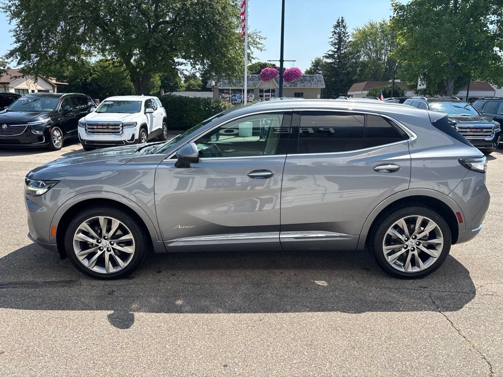 Certified 2022 Buick Envision Avenir w/ Premium Seat Package FWD image 8