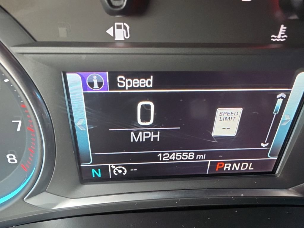 Used 2018 Chevrolet Traverse LT image 7