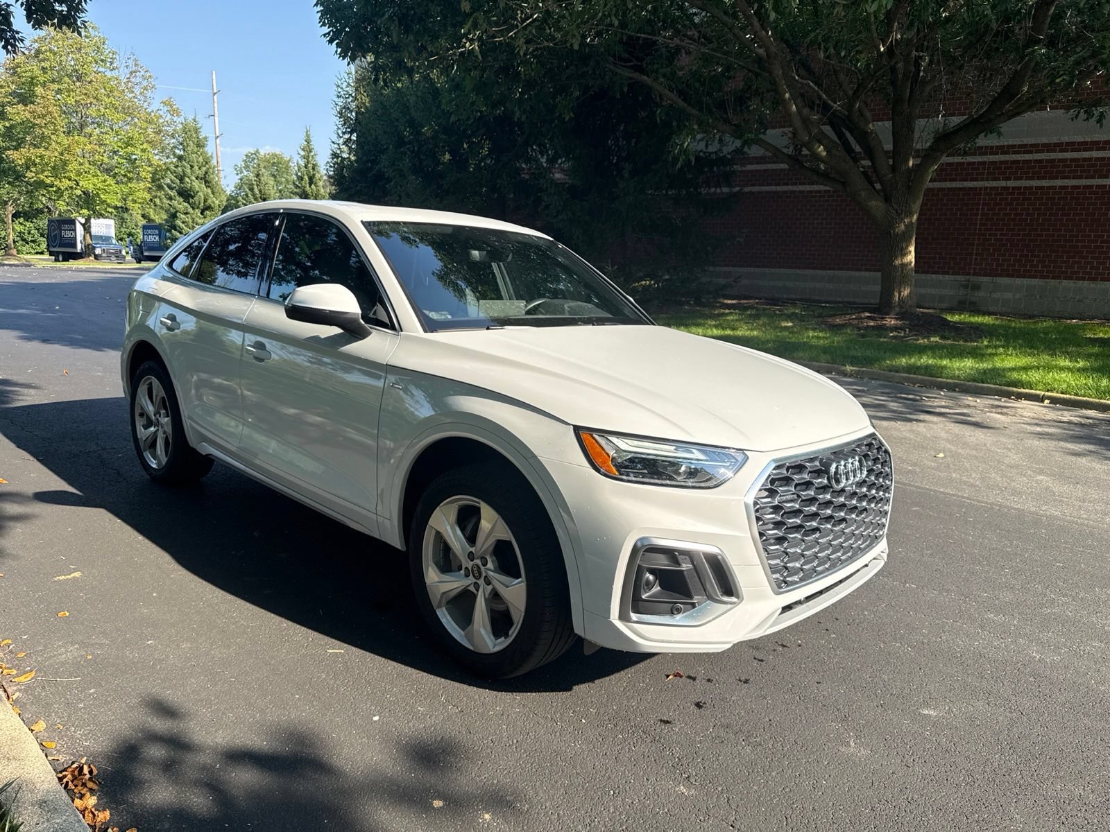 Used 2025 Audi Q5 2.0T Premium Plus w/ Premium Plus Package AWD/4WD image 7