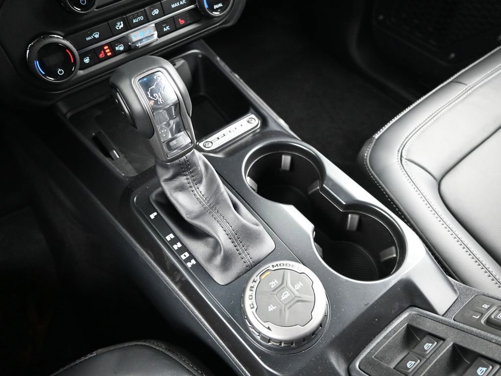 New 2025 Ford Bronco Outer Banks image 24