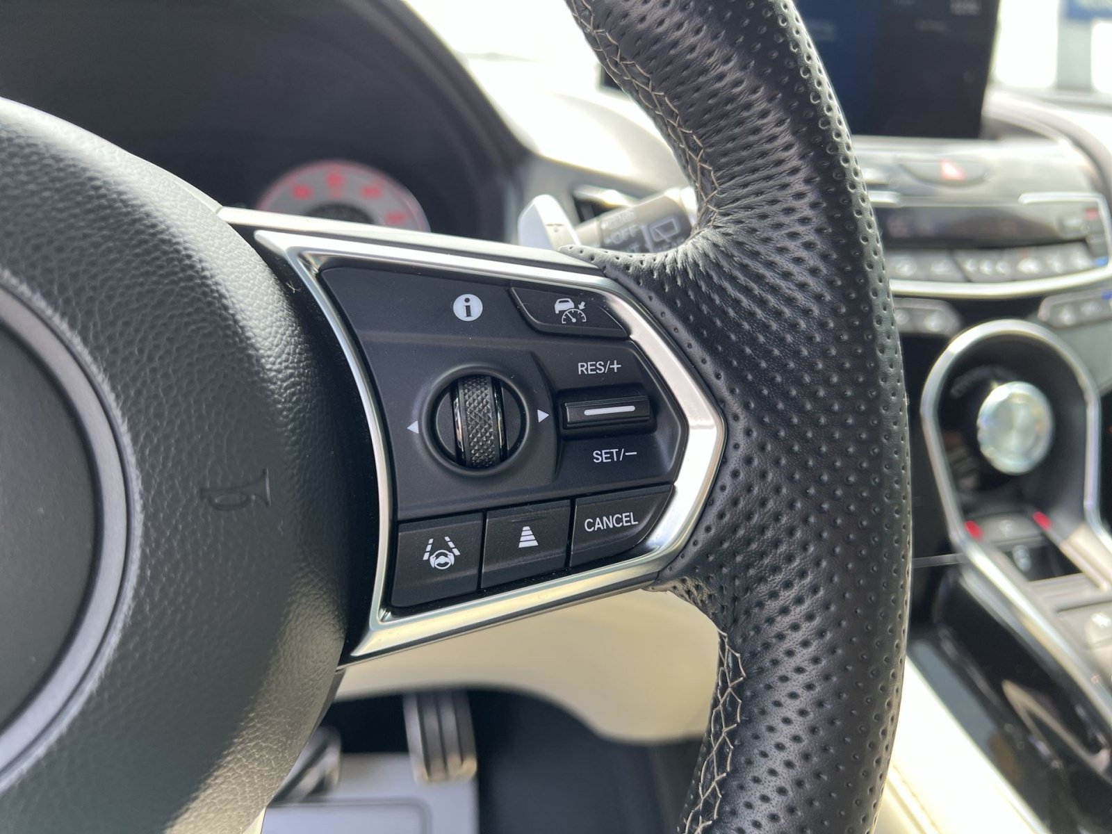Certified 2025 Acura RDX A-Spec AWD/4WD image 33