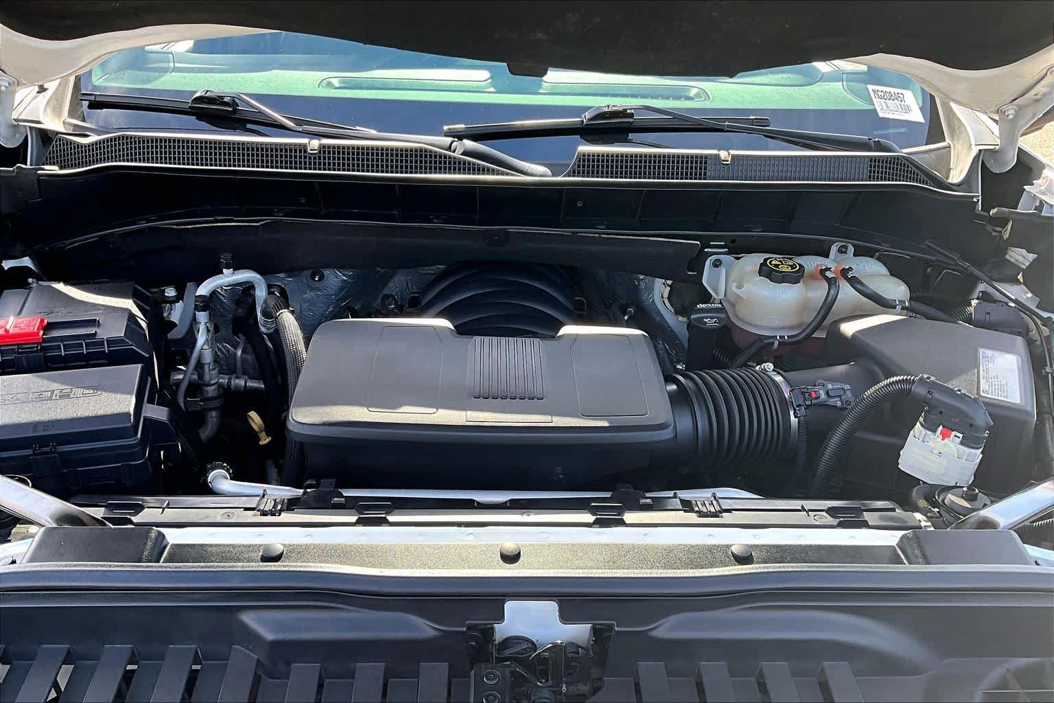 Used 2021 Chevrolet Silverado 1500 LTZ w/ LTZ Convenience Package II AWD/4WD image 31
