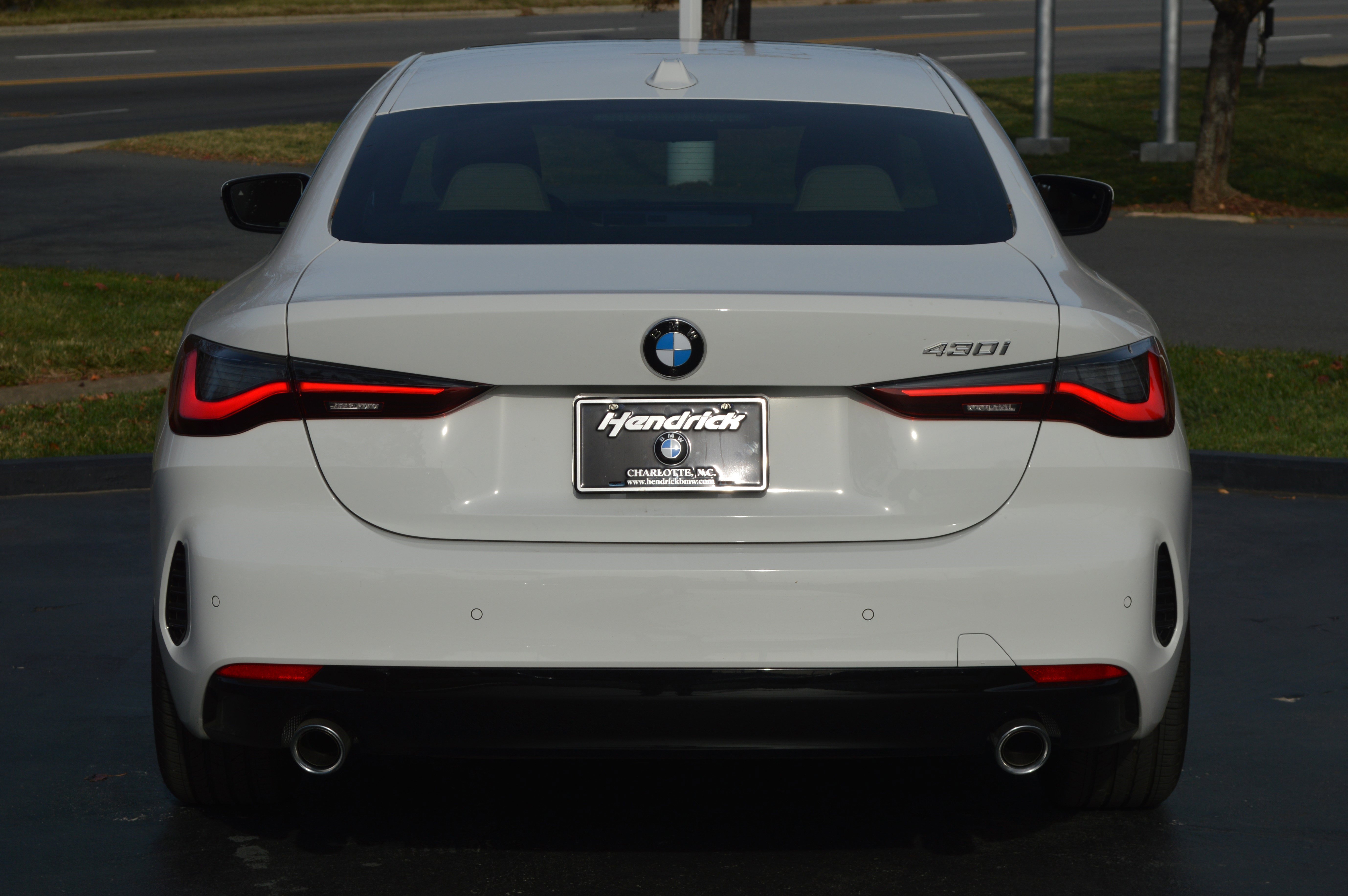 Used 2026 BMW 430i Coupe w/ Parking Assistance Package image 10