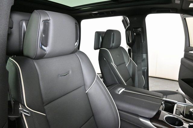 New 2025 Cadillac Escalade Premium Luxury w/ Touring Package image 24