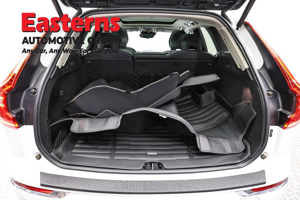 Used 2021 Volvo XC60 T5 Inscription AWD/4WD image 9