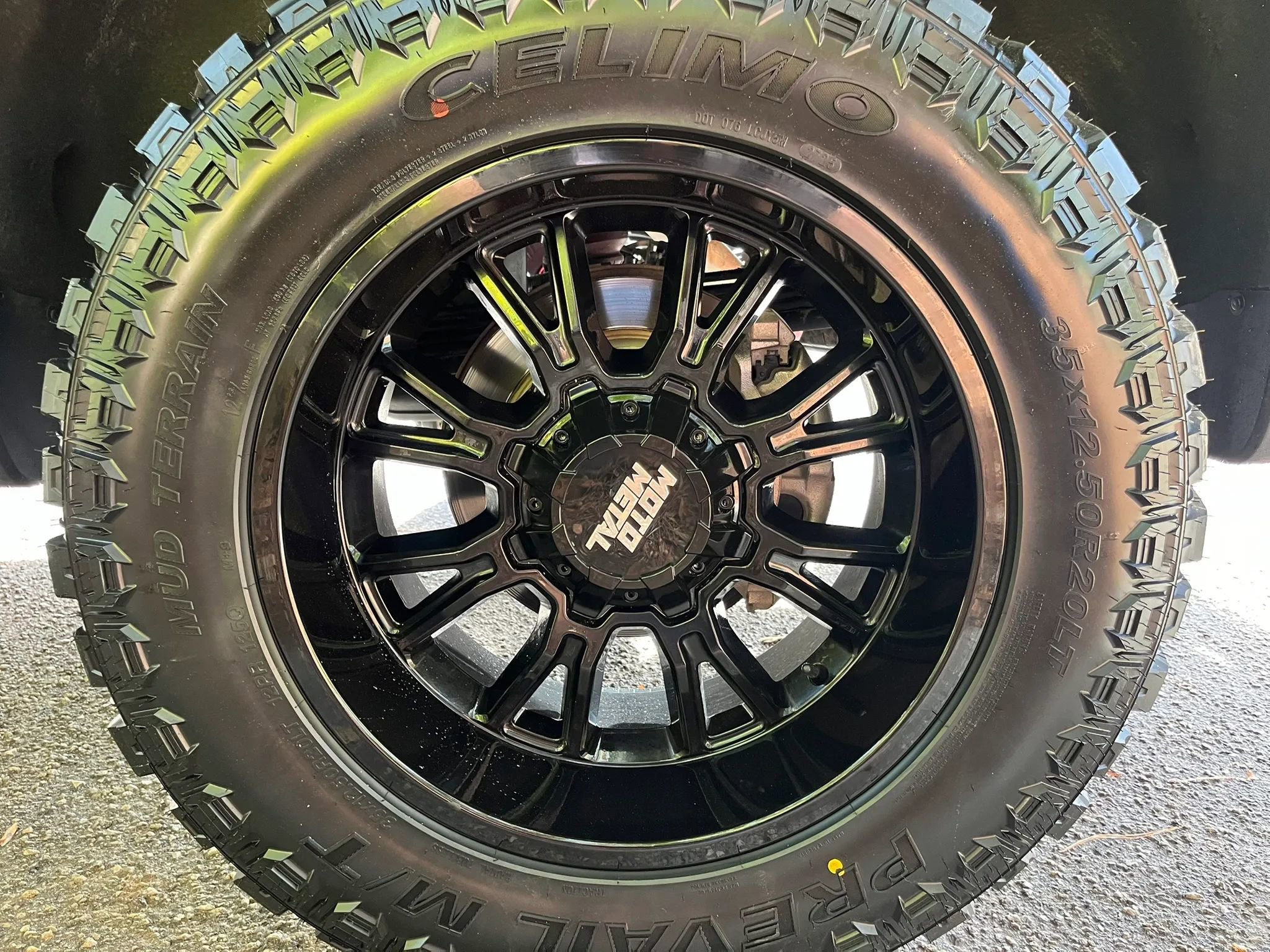 Used 2023 Chevrolet Silverado 2500 LT w/ Convenience Package image 7