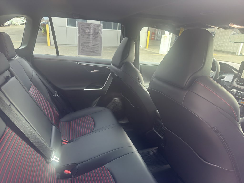 Used 2025 Toyota RAV4 XSE image 15