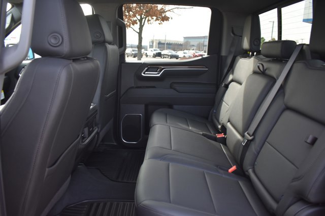 New 2026 Chevrolet Silverado 1500 LT w/ All Star Edition Plus image 17