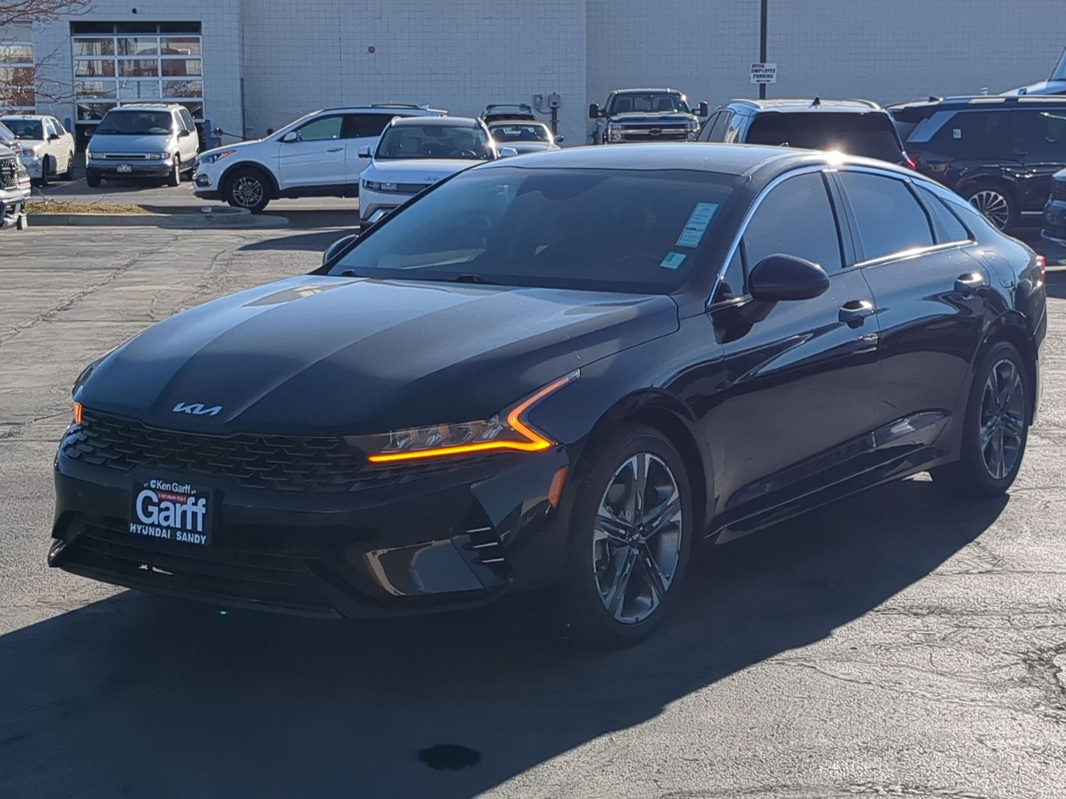 Used 2022 Kia K5 LXS image 10