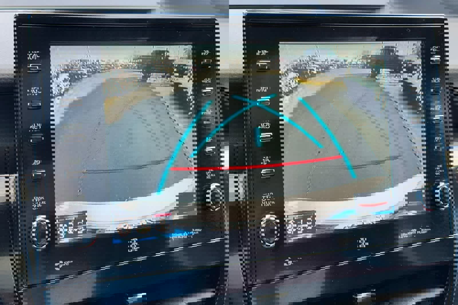 Used 2021 Toyota Camry XSE w/ Navigation Package image 19