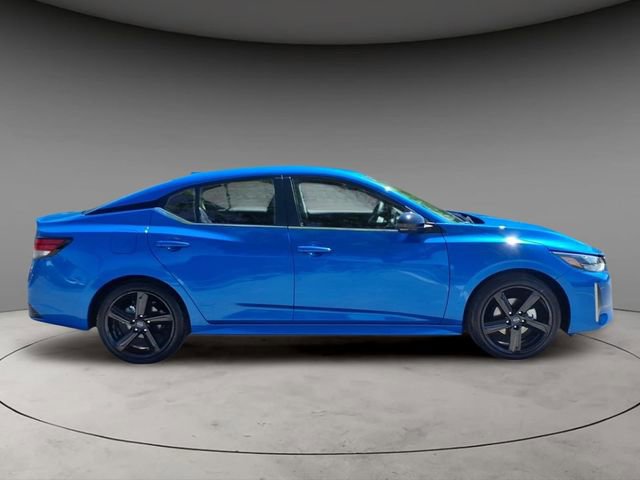 Used 2025 Nissan Sentra SR image 10