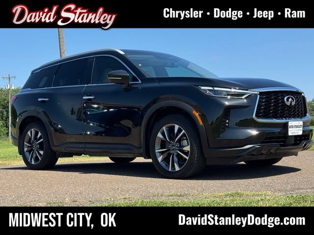 Used 2023 INFINITI QX60 Luxe w/ Vision Package AWD/4WD image 1