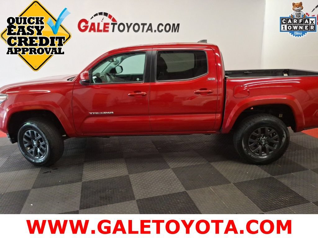 Used 2020 Toyota Tacoma SR5 AWD/4WD image 9