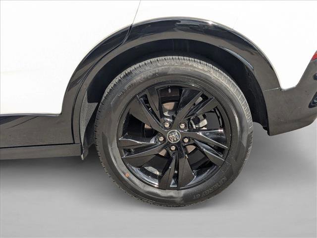 Used 2024 Buick Encore GX Sport Touring image 24