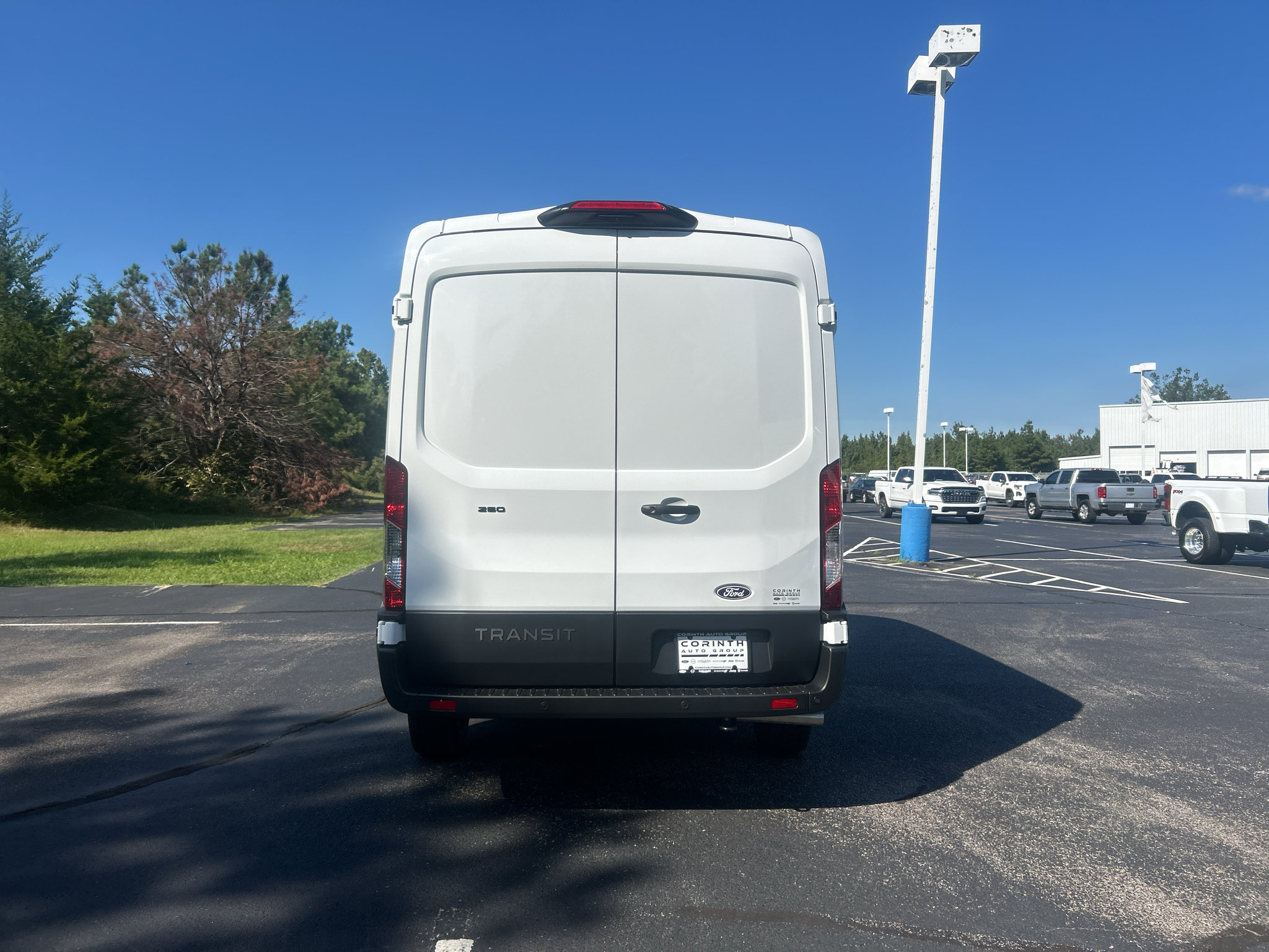 New 2027 Ford Transit 250 148 Medium Roof RWD image 11
