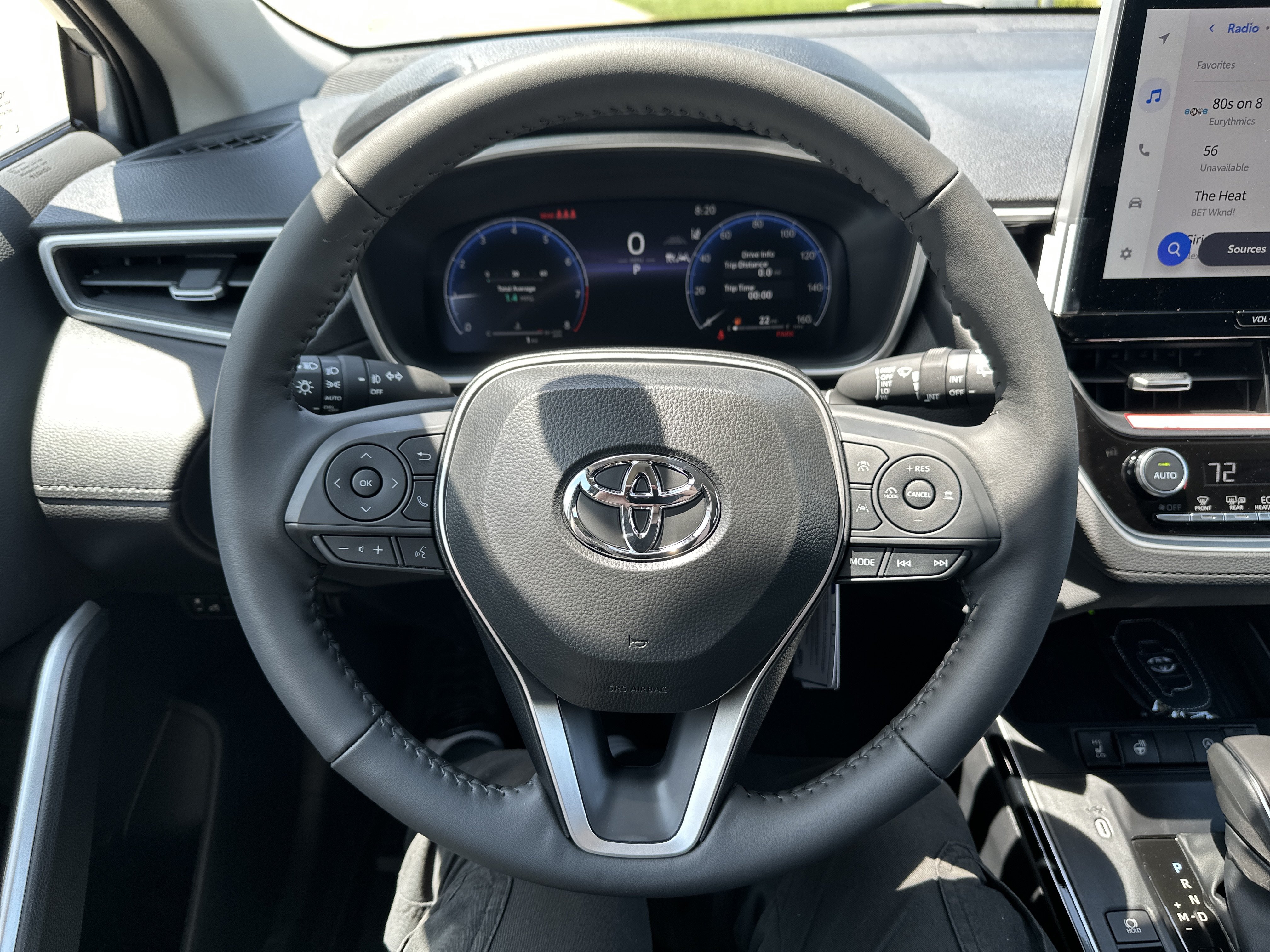 New 2026 Toyota Corolla Cross XLE w/ Convenience Package AWD/4WD image 16