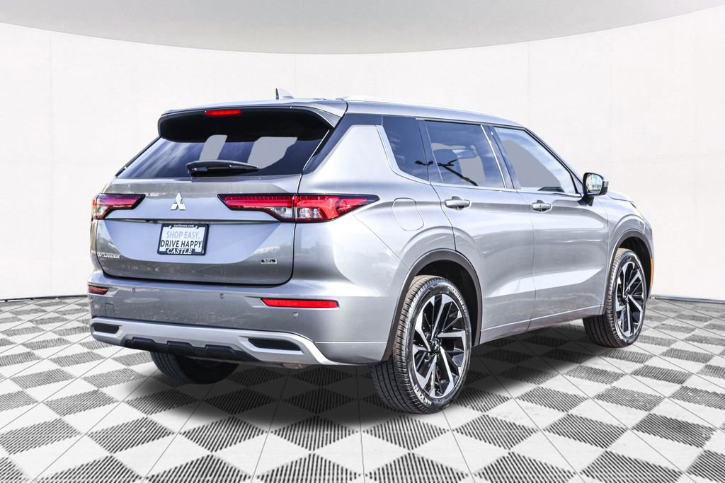 Used 2022 Mitsubishi Outlander SEL image 10