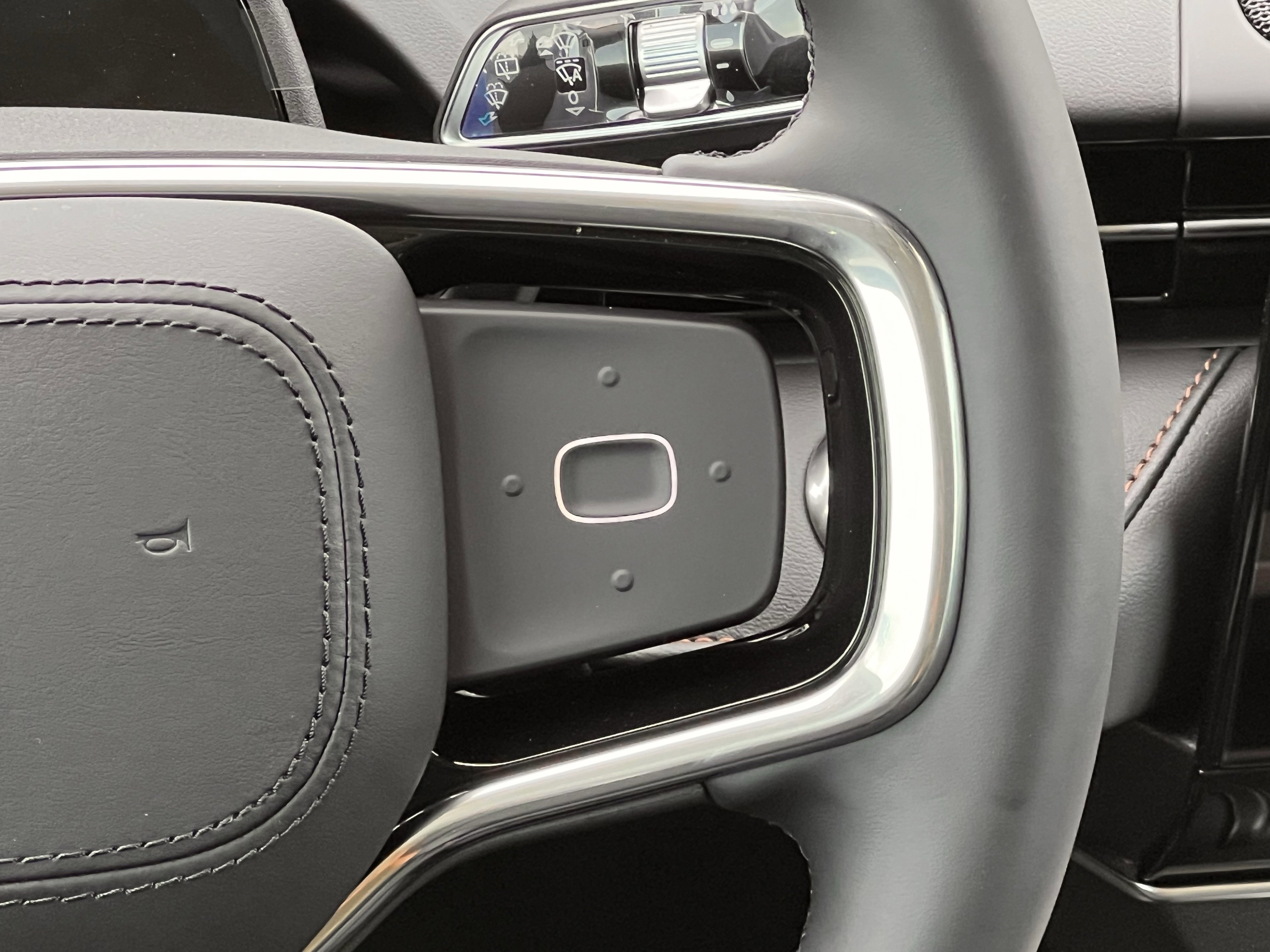 New 2026 Lincoln Nautilus Reserve AWD/4WD image 15