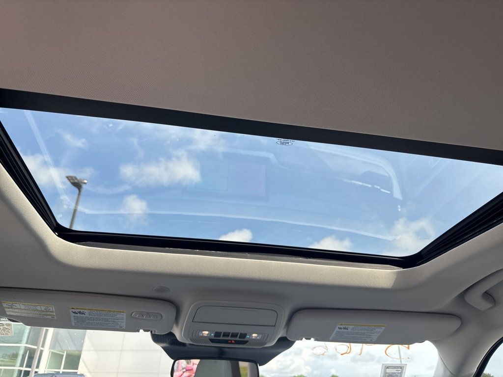 New 2025 Ford Explorer Platinum w/ Ultimate Package image 14