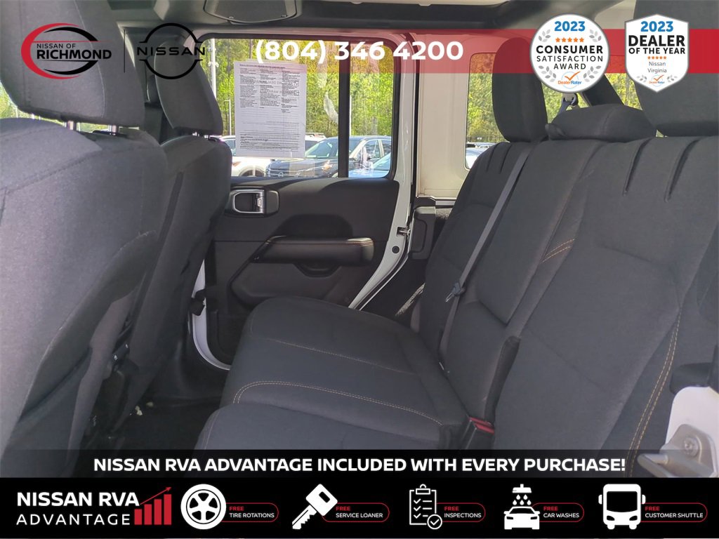 Used 2024 Jeep Wrangler Unlimited Sahara image 15