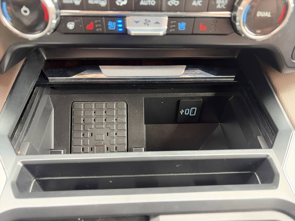 Used 2025 Ford F250 King Ranch w/ FX4 Off-Road Package image 29