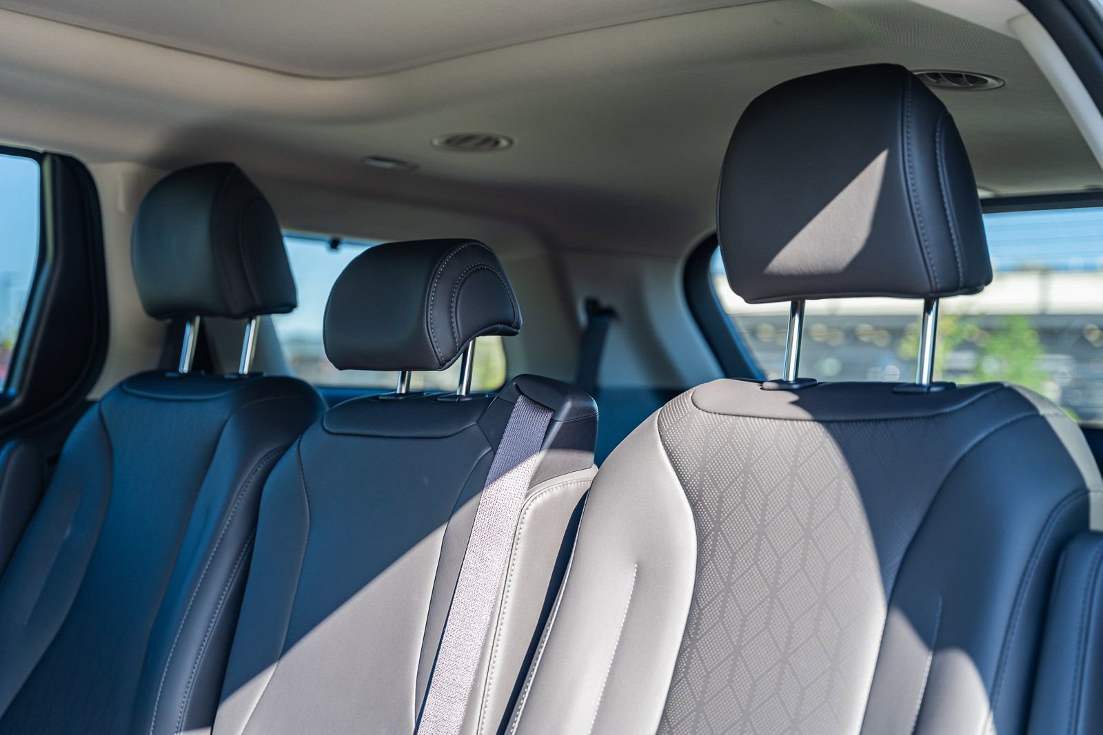 New 2026 Kia Carnival SX image 18