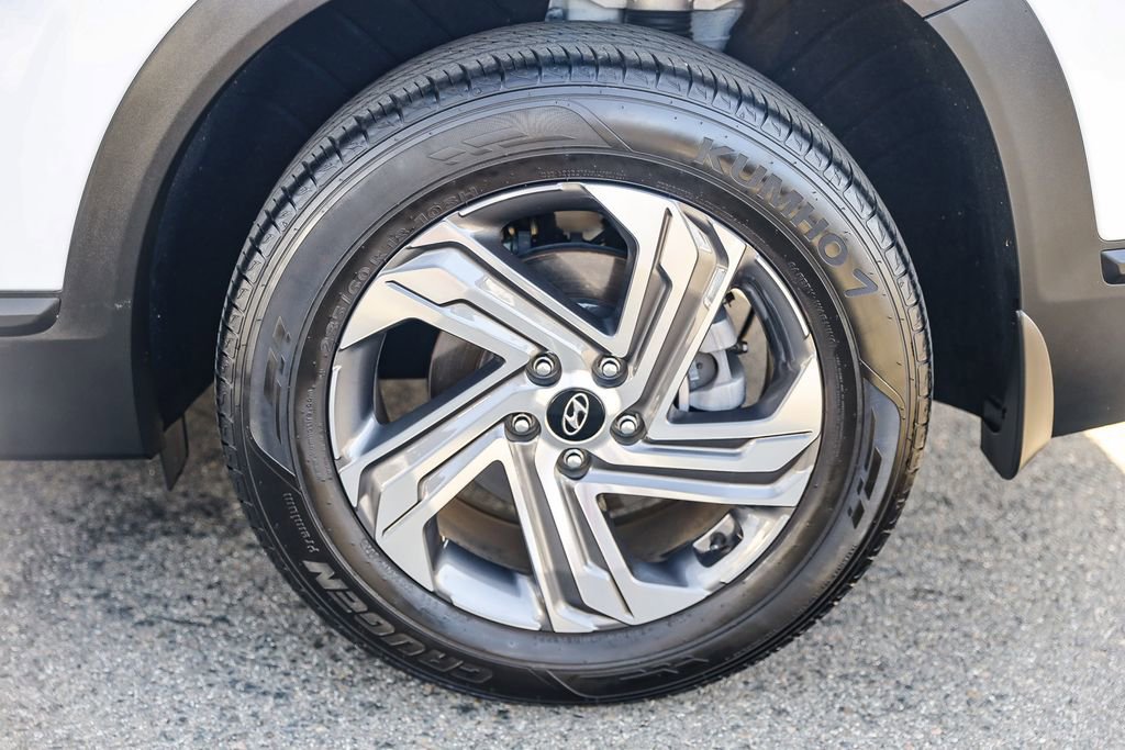 Certified 2023 Hyundai Santa Fe SEL image 8