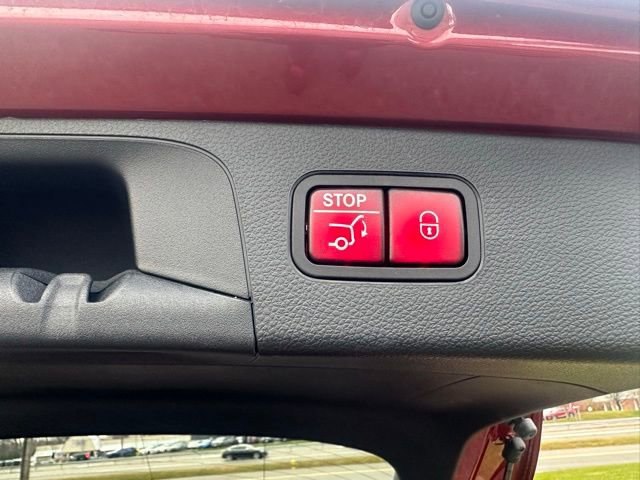 Certified 2022 Mercedes-Benz GLC 300 4MATIC image 44