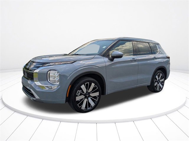 New 2025 Mitsubishi Outlander SEL image 7