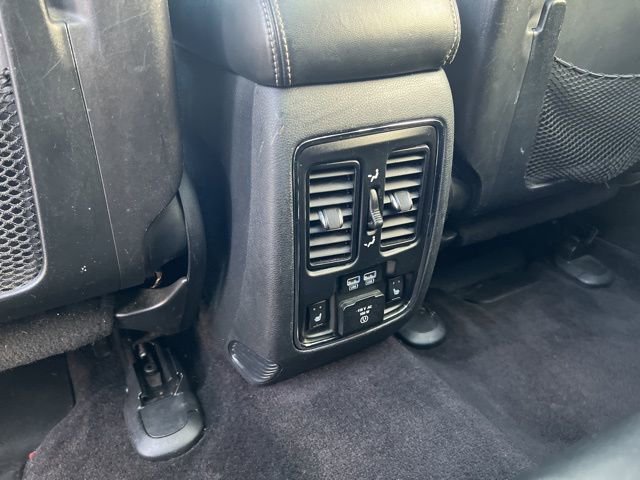 Used 2017 Jeep Grand Cherokee Overland image 20