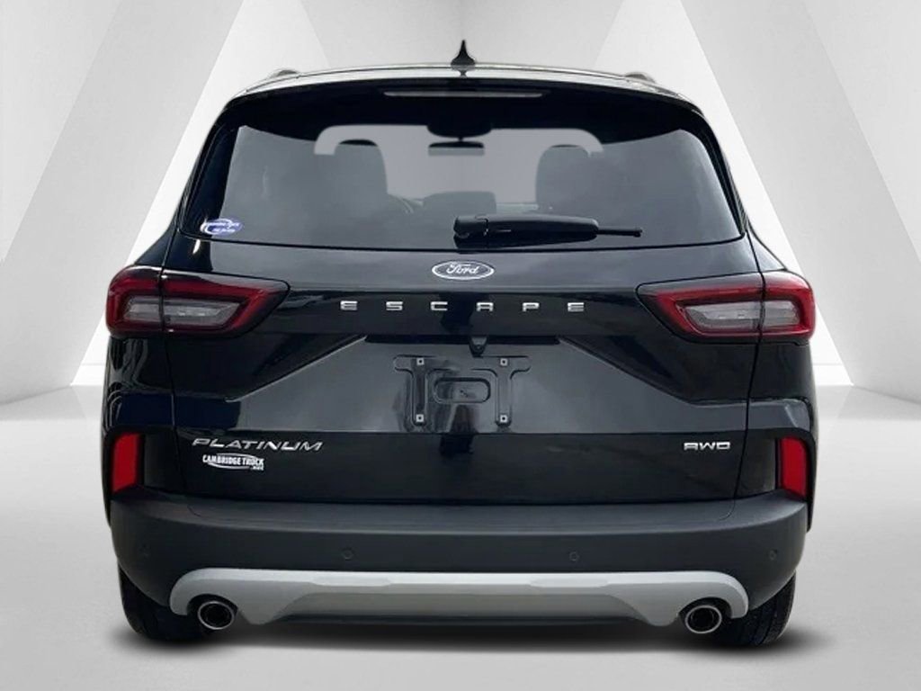 Used 2024 Ford Escape Platinum image 6