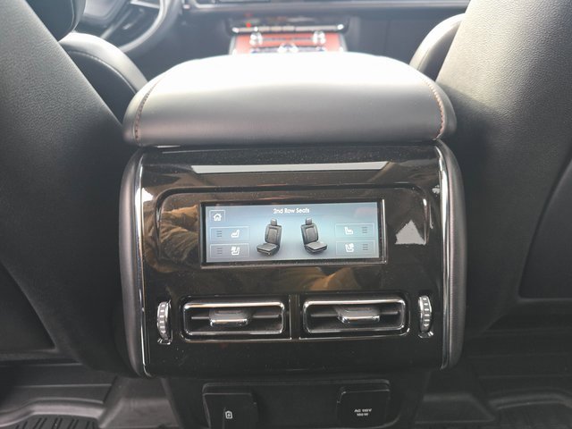 Used 2021 Lincoln Aviator Reserve w/ Equipment Group 210A image 15