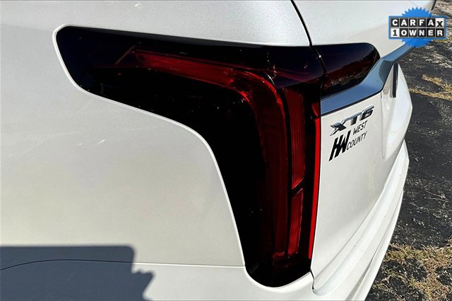 Used 2023 Cadillac XT6 Luxury image 31