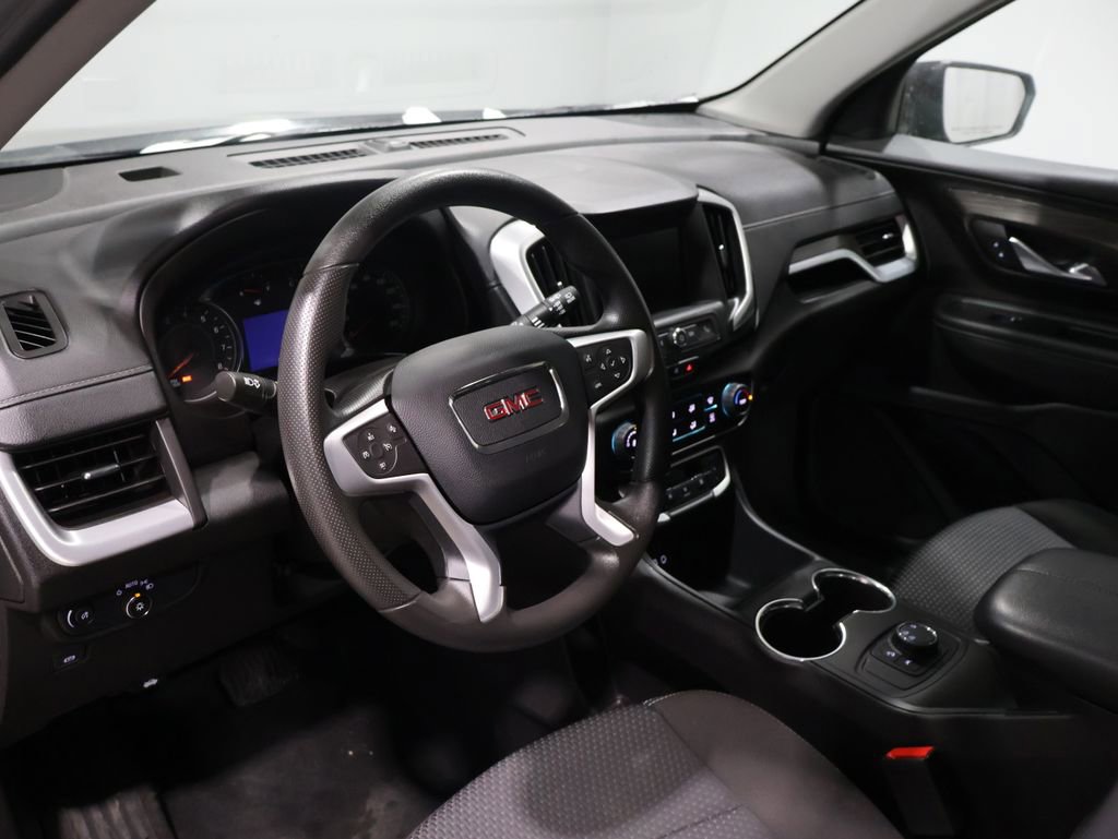 Used 2024 GMC Terrain SLE image 15