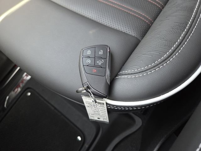 Used 2025 GMC Sierra 1500 AT4X image 41