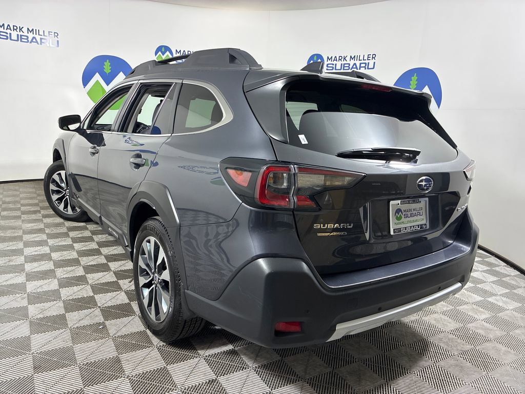 Used 2023 Subaru Outback Limited image 7