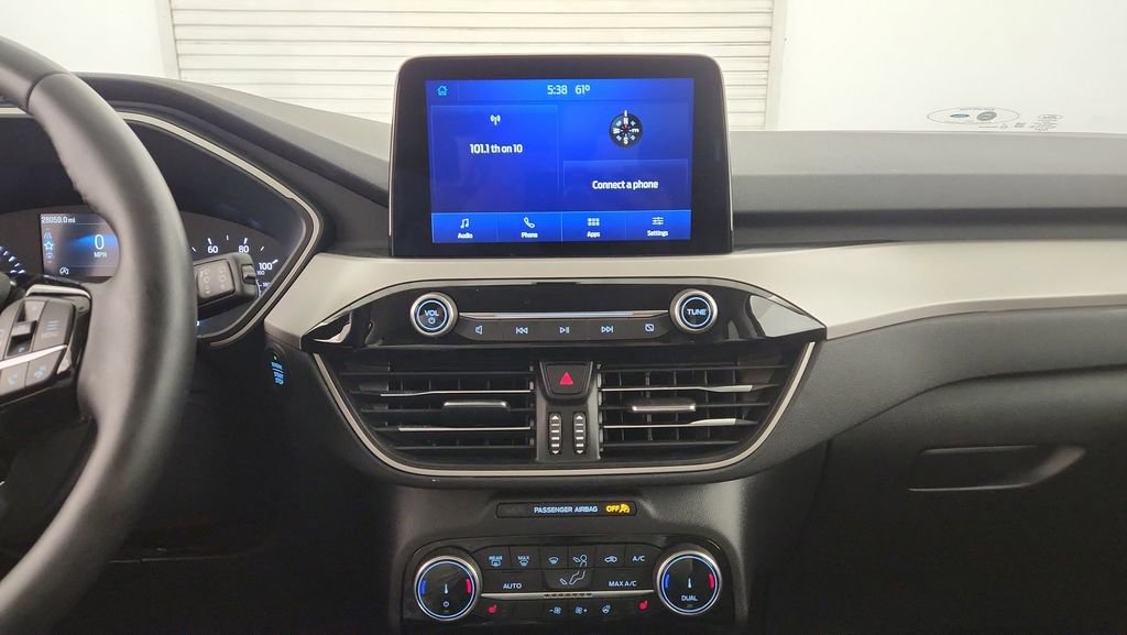 Used 2022 Ford Escape SEL image 13