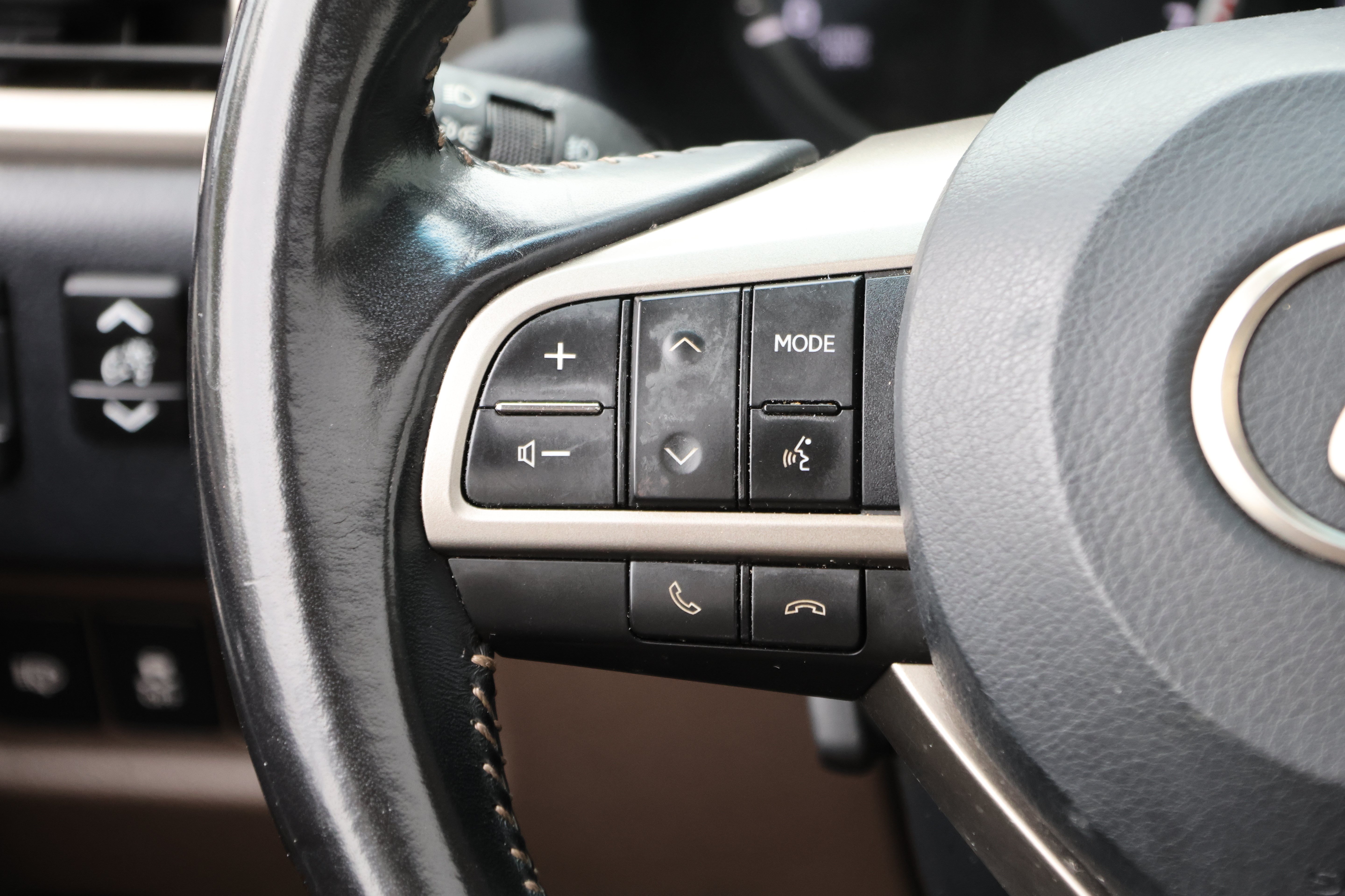 Certified 2020 Lexus GX 460 Premium AWD/4WD image 19