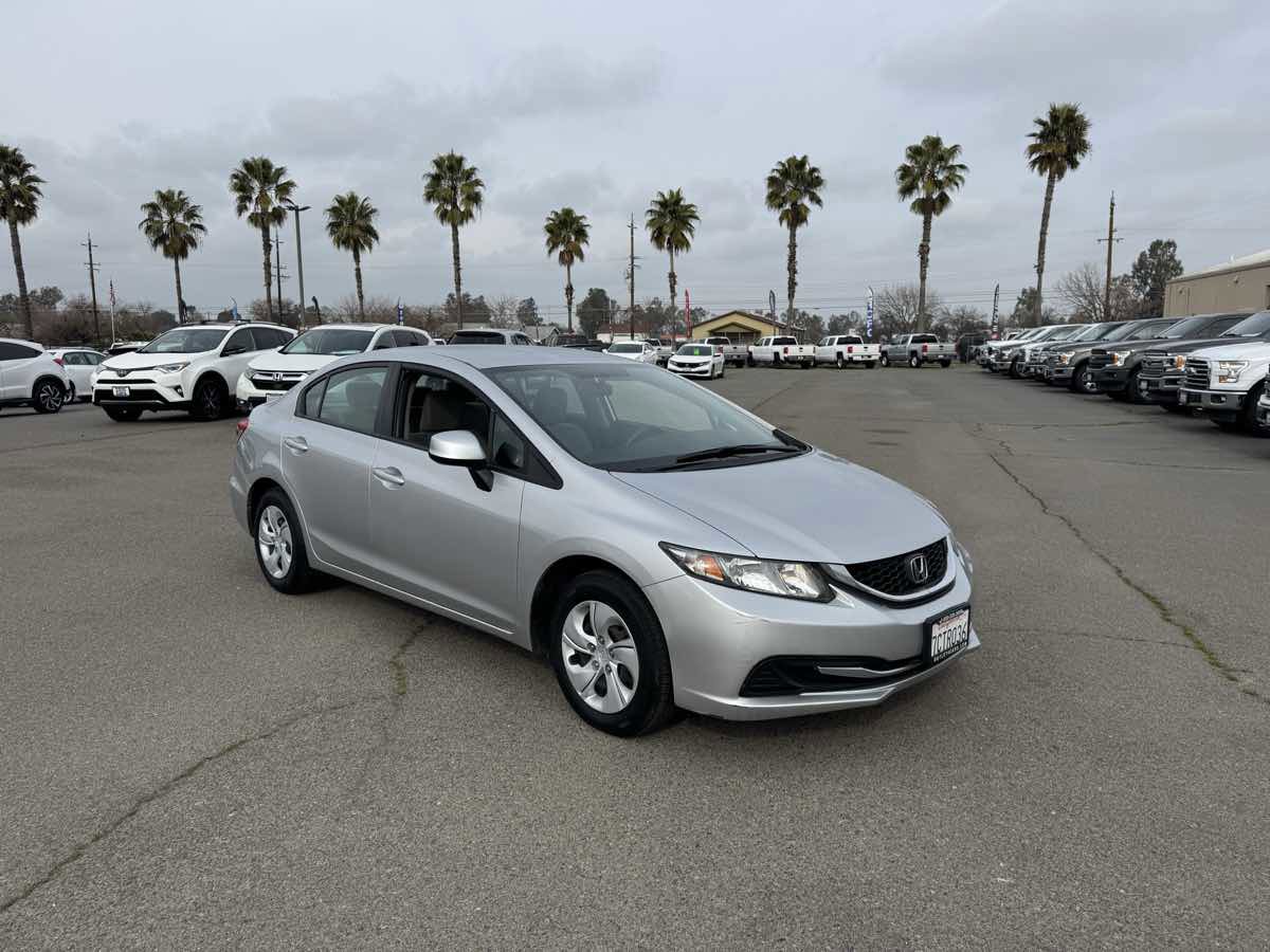 Used 2013 Honda Civic LX image 2