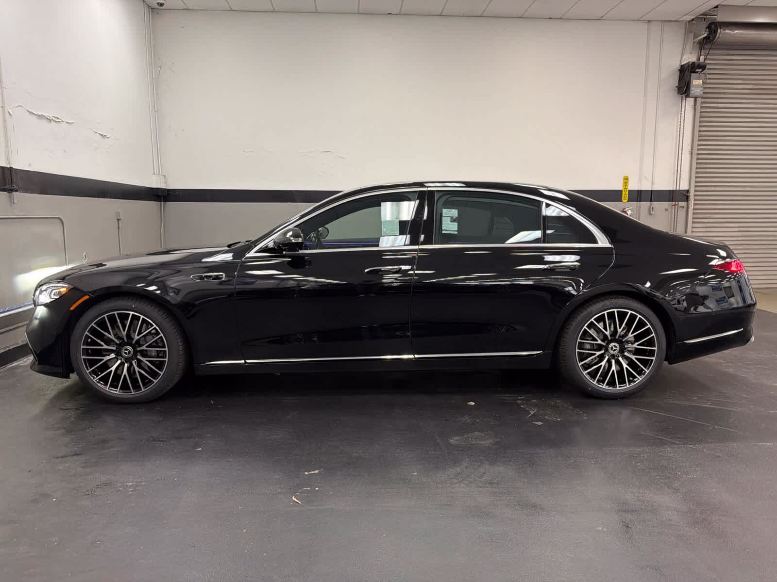 New 2027 Mercedes-Benz S 580 4MATIC Sedan image 8