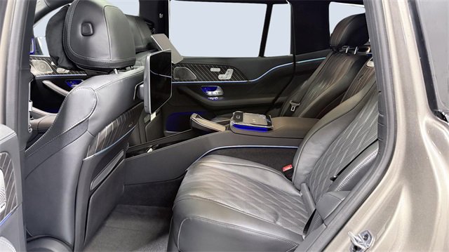 New 2026 Mercedes-Benz Maybach GLS 600 4MATIC image 7