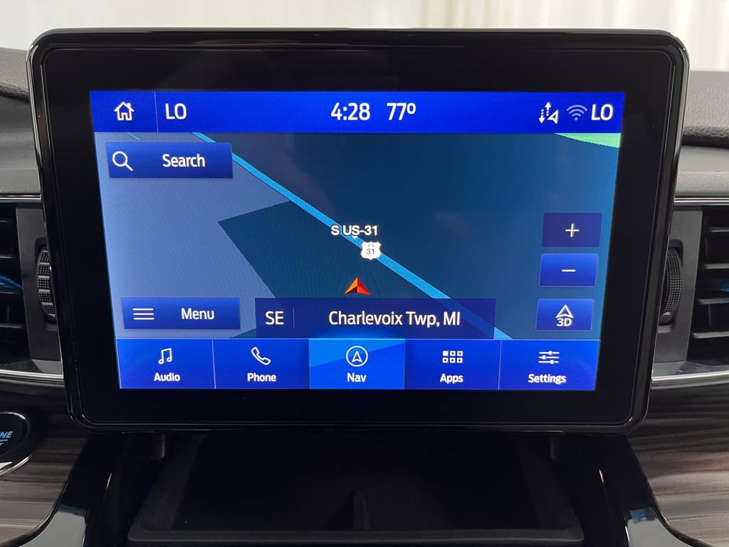Used 2022 Ford Explorer Limited w/ Equipment Group 301A AWD/4WD image 26