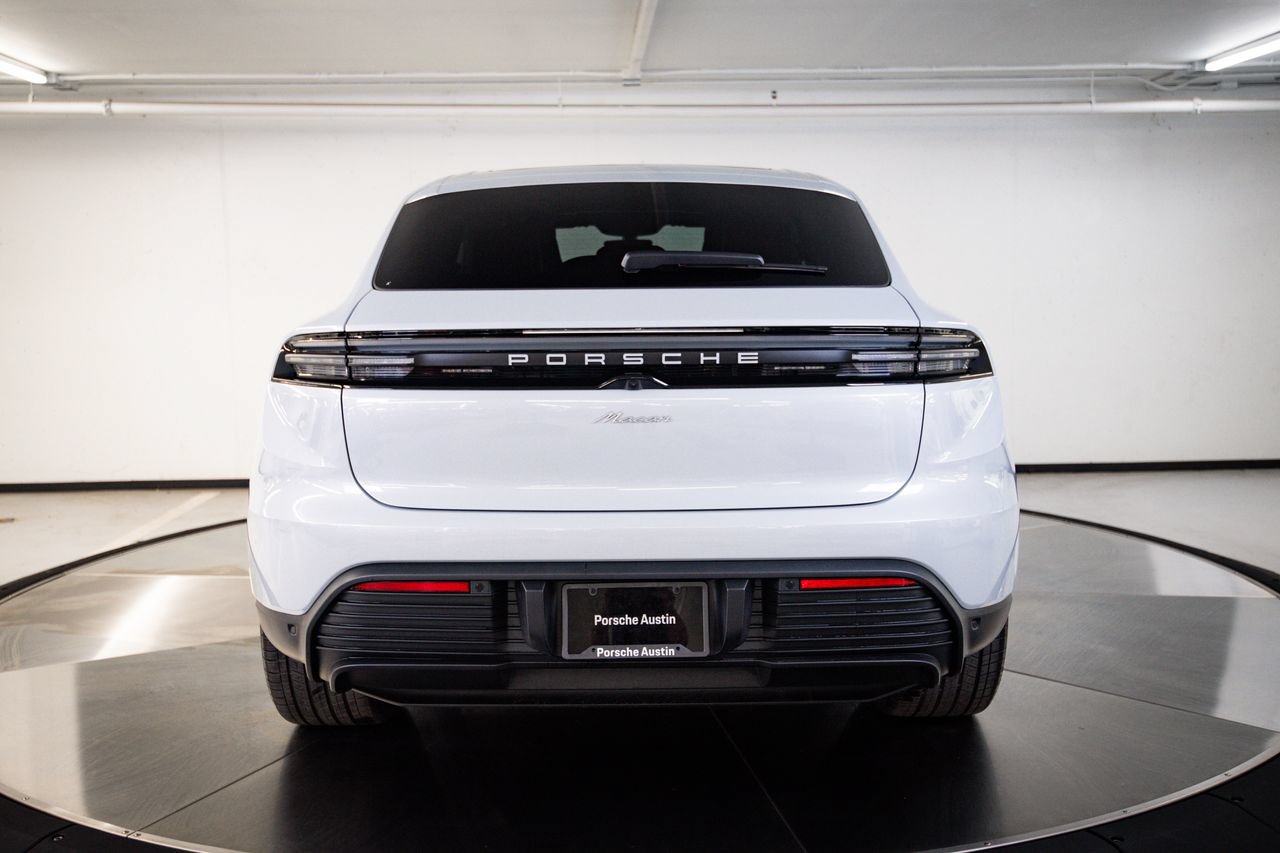 New 2026 Porsche Macan Electric RWD image 6