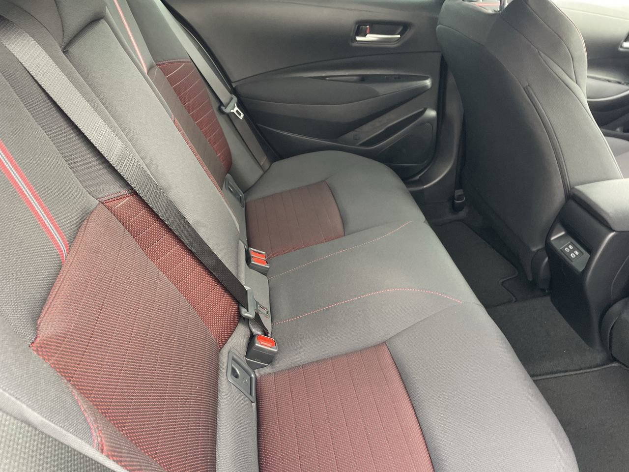 New 2026 Toyota Corolla SE FWD image 23