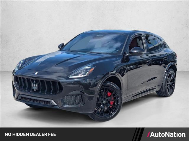 Used 2025 Maserati Grecale Modena AWD/4WD image 1