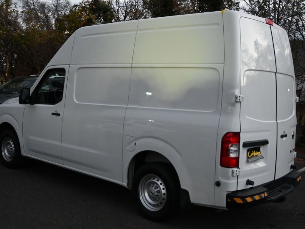 Used 2020 Nissan NV 2500 S image 6