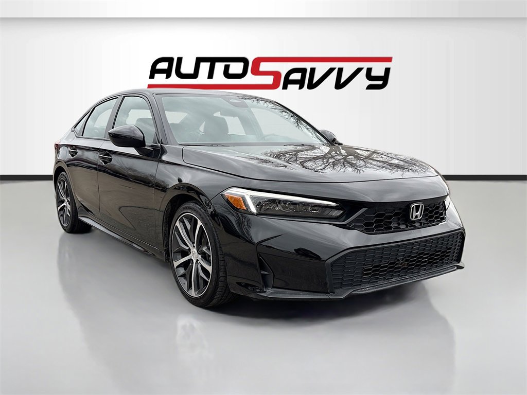 Used 2025 Honda Civic Sport image 1