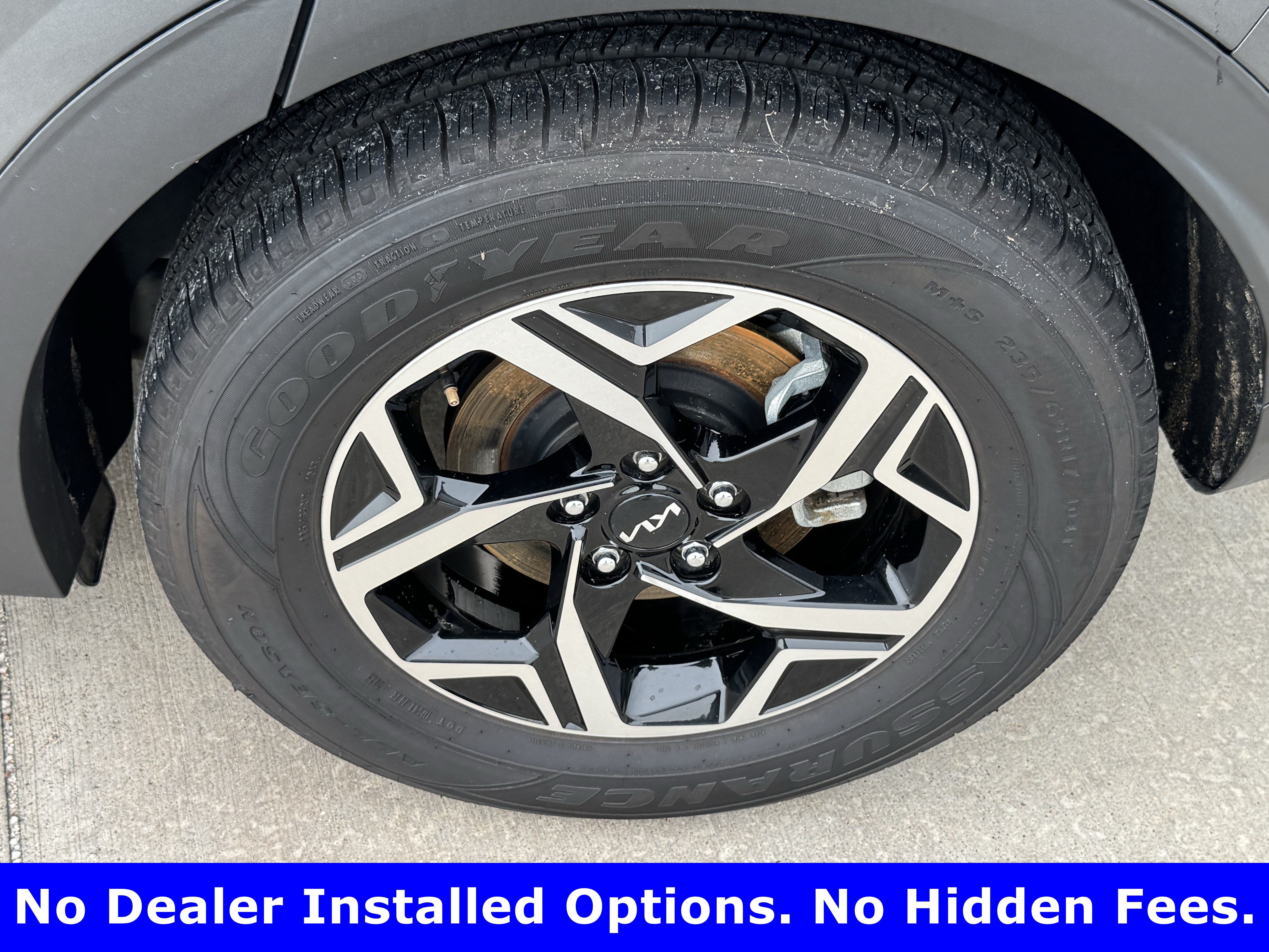 Used 2024 Kia Sportage LX FWD image 9